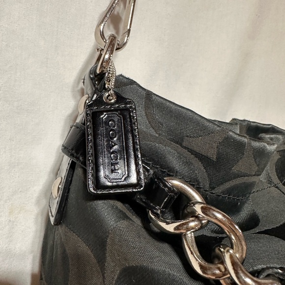 Coach Black Hobo Bag. - Picture 4 of 11